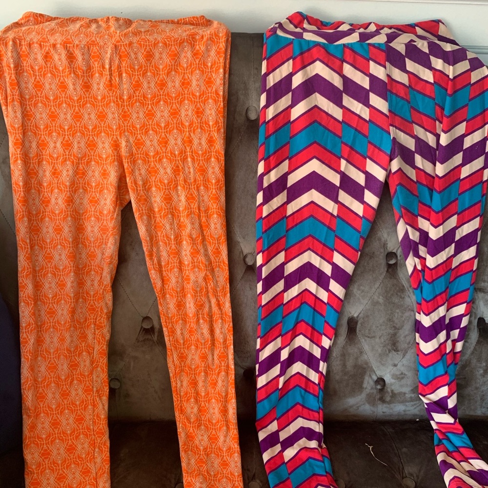 3 for $25 SALE !! Lularoe Retro Print Leggings